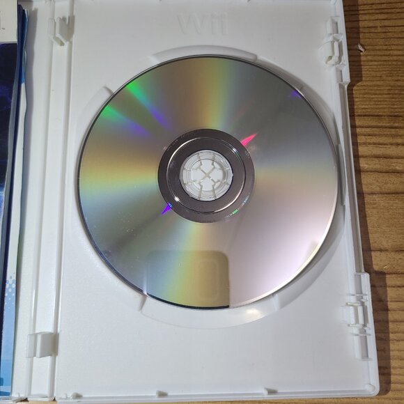 Super Mario Galaxy Nintendo Wii Game (CIB) - Picture 3 of 4